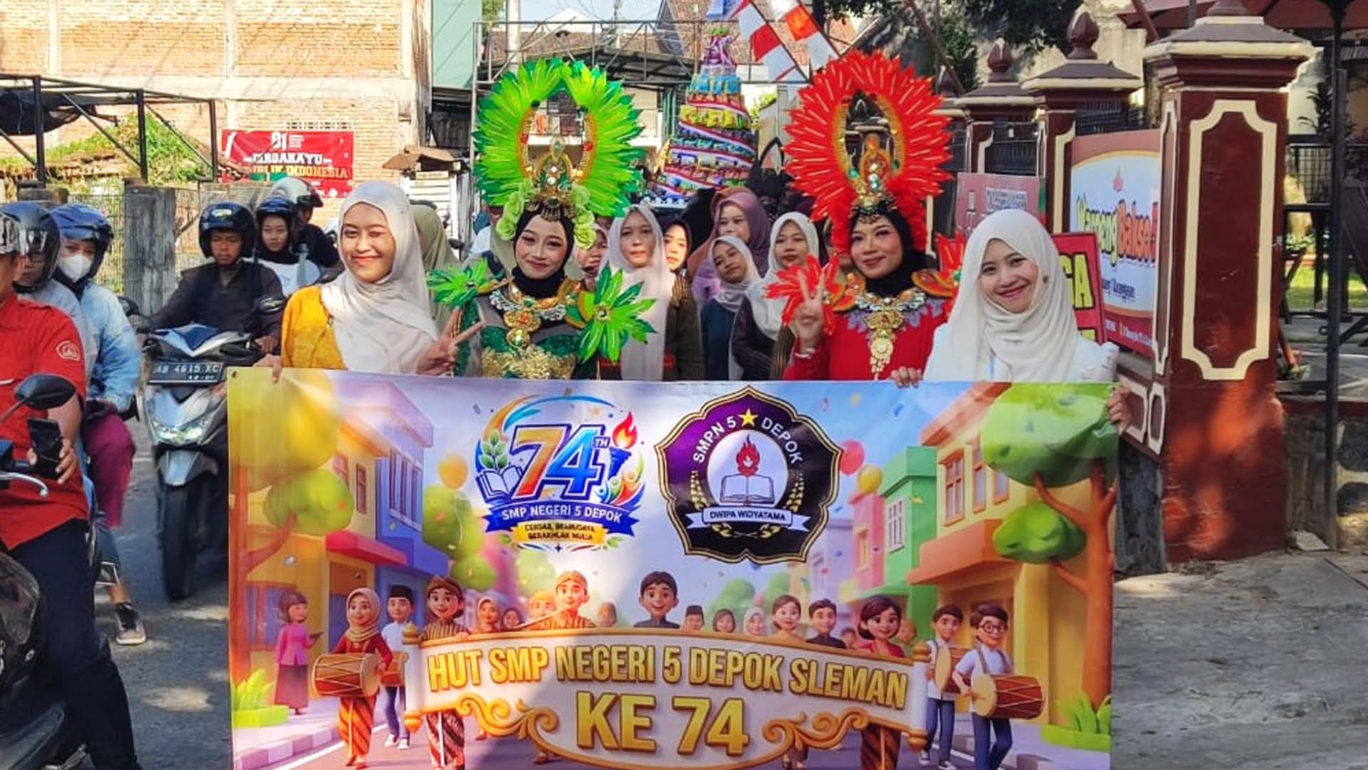 SMPN 5 Depok Hidupkan Kearifan Lokal lewat Kirab Budaya dan Lomba Tradisional